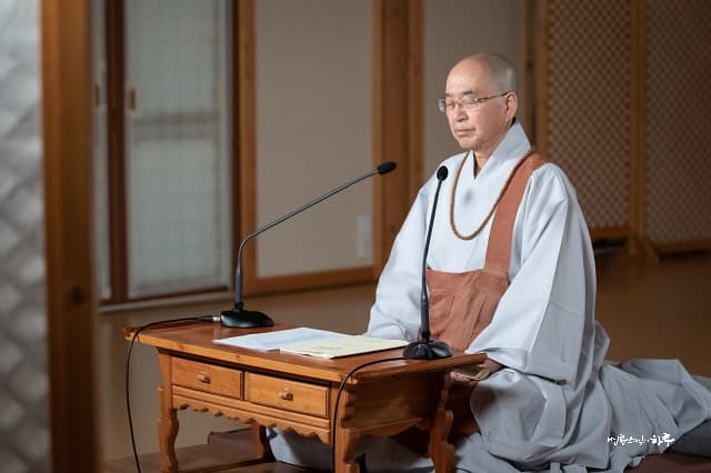 Weekly Dharma Meeting